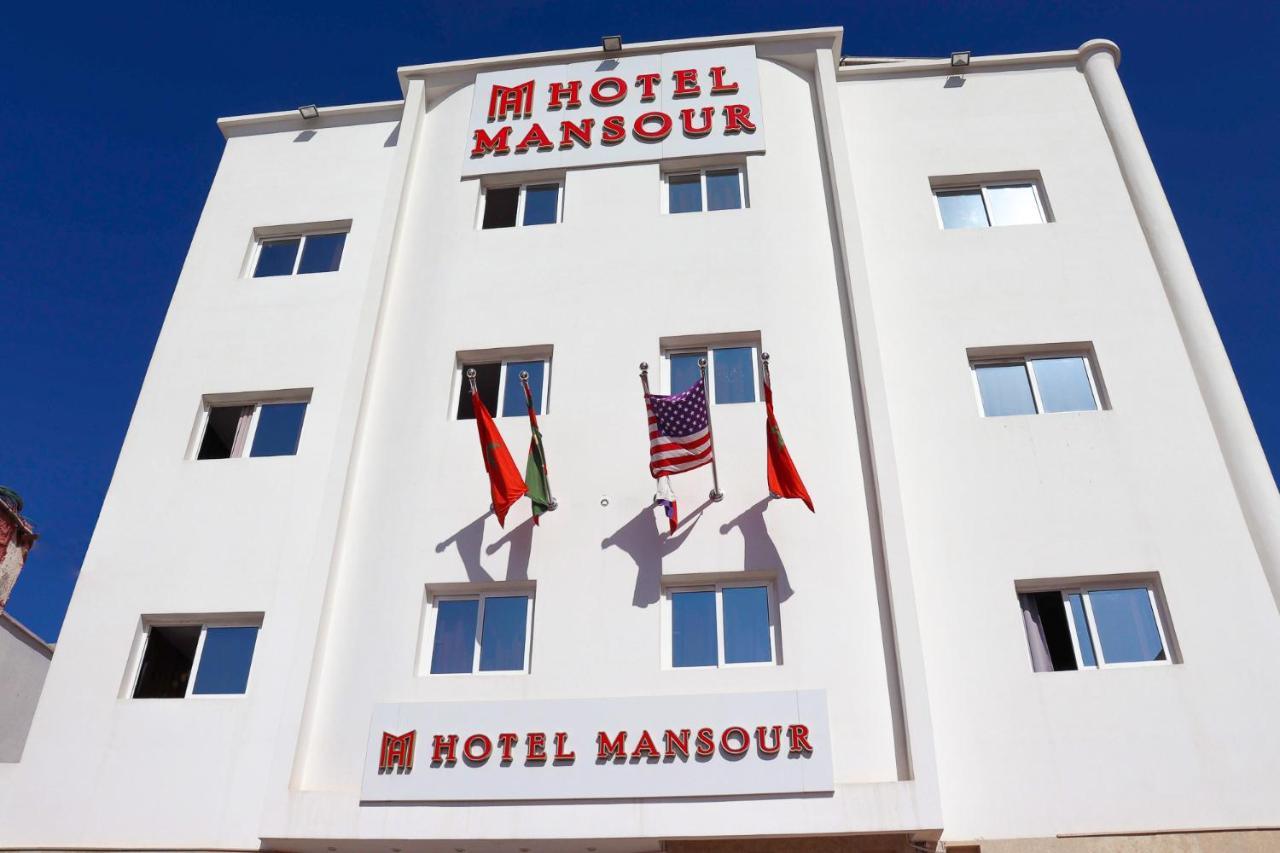 Mansour فندق