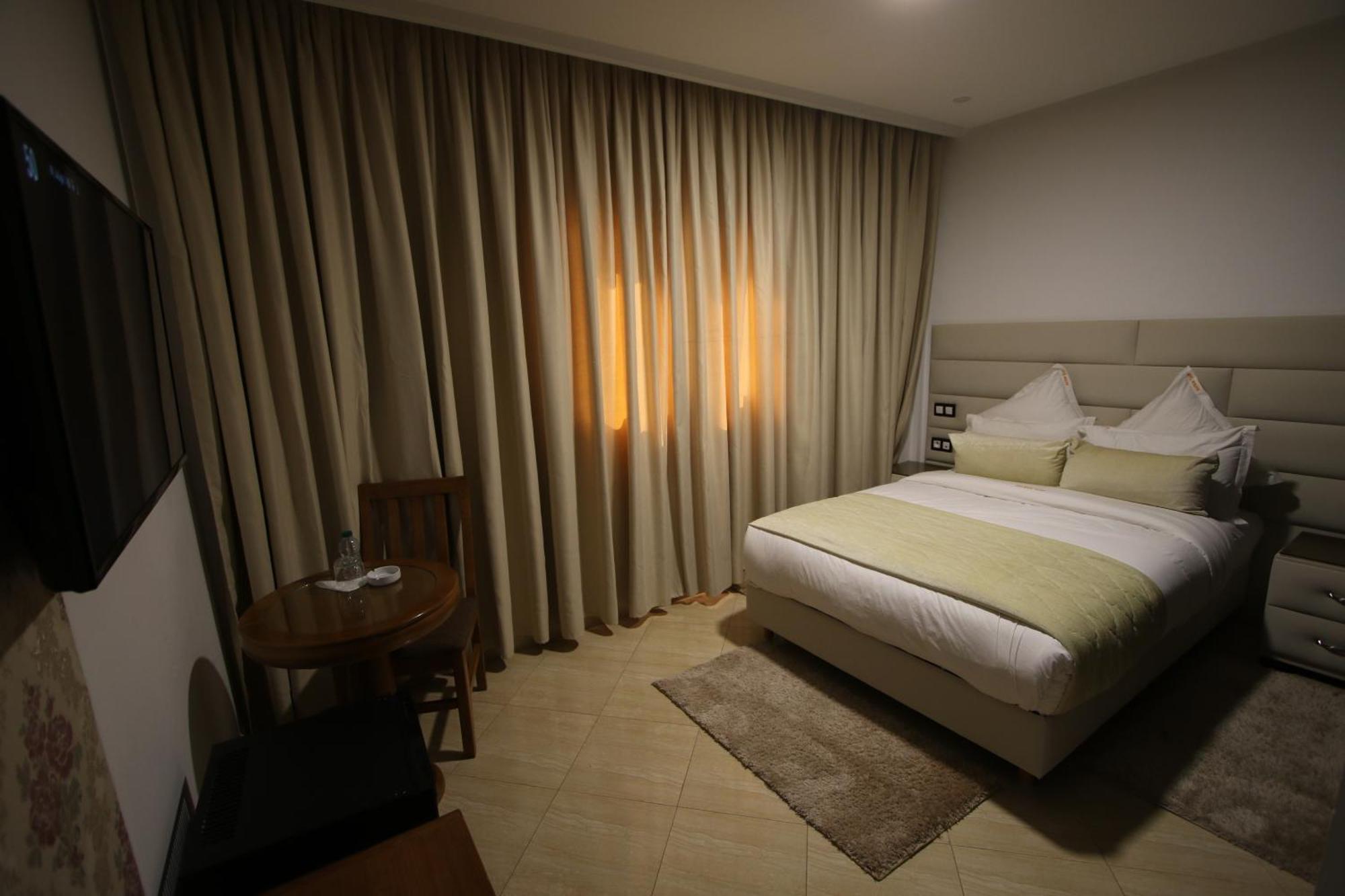 Mansour 3* الدخلة